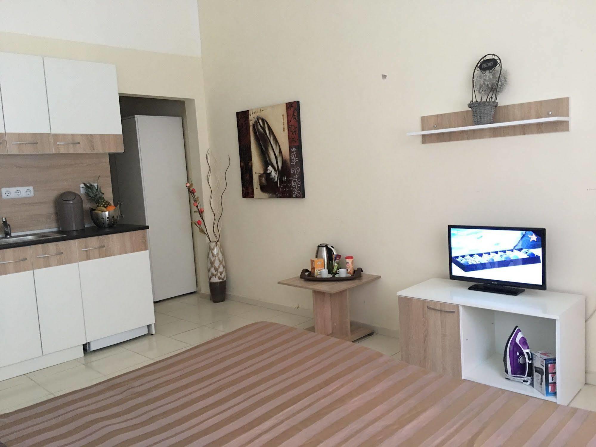 Apartmán Arizona Del Mar Pomorie Exteriér fotografie