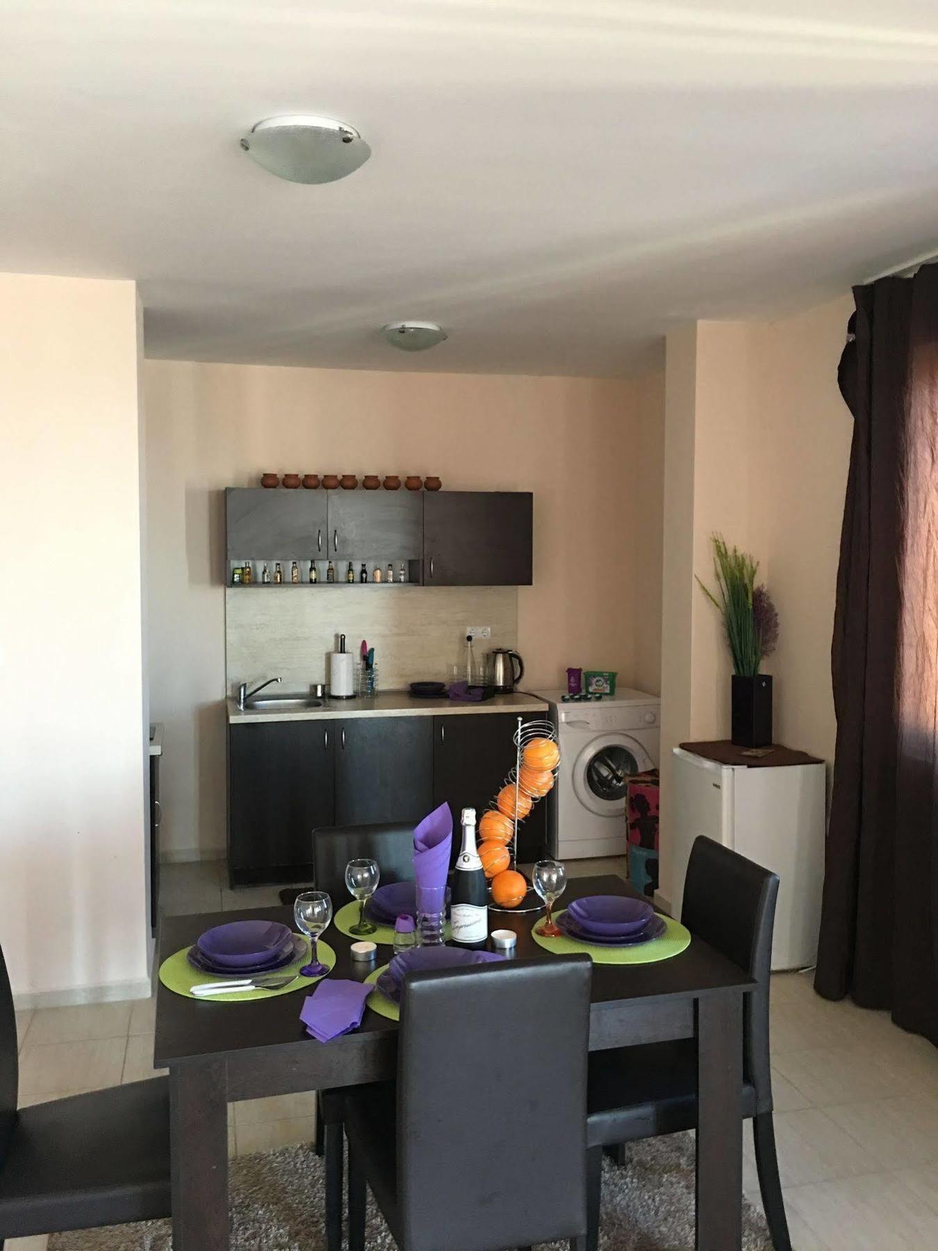 Apartmán Arizona Del Mar Pomorie Exteriér fotografie