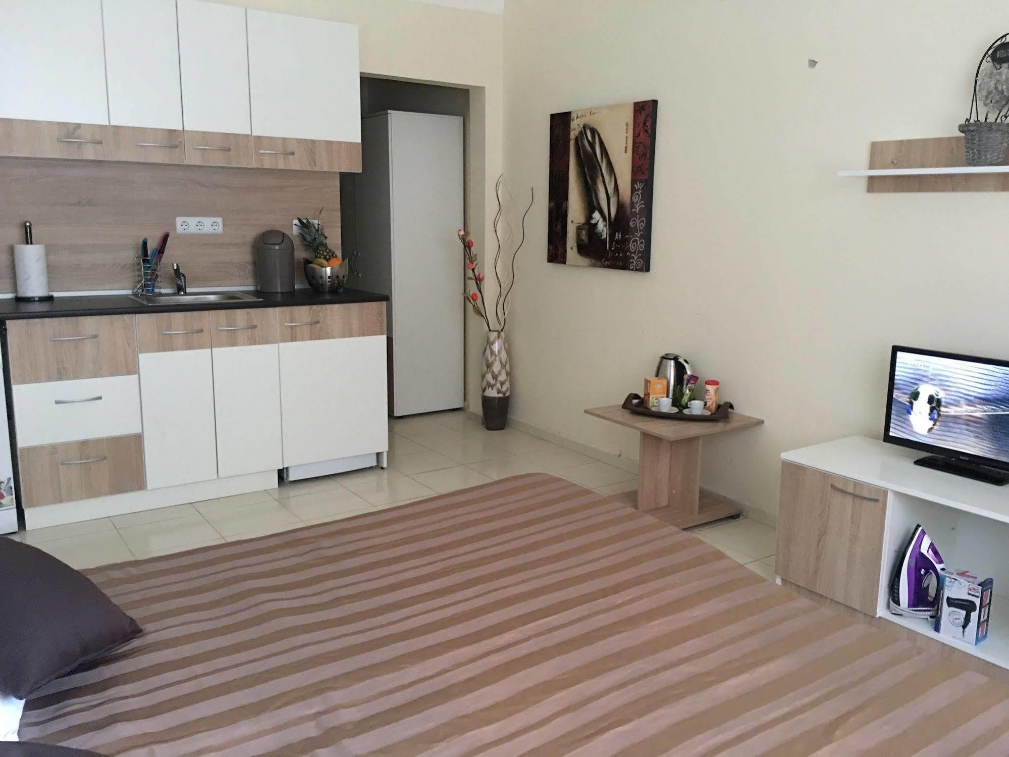 Apartmán Arizona Del Mar Pomorie Exteriér fotografie