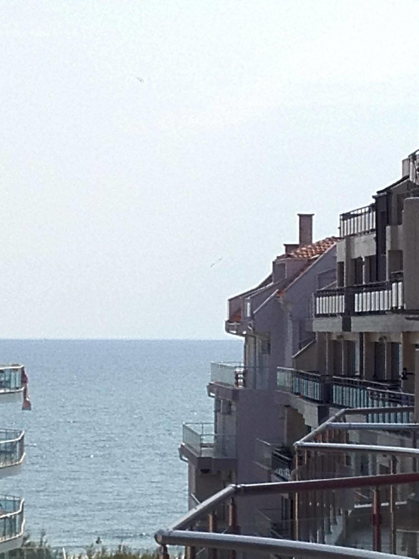 Apartmán Arizona Del Mar Pomorie Exteriér fotografie